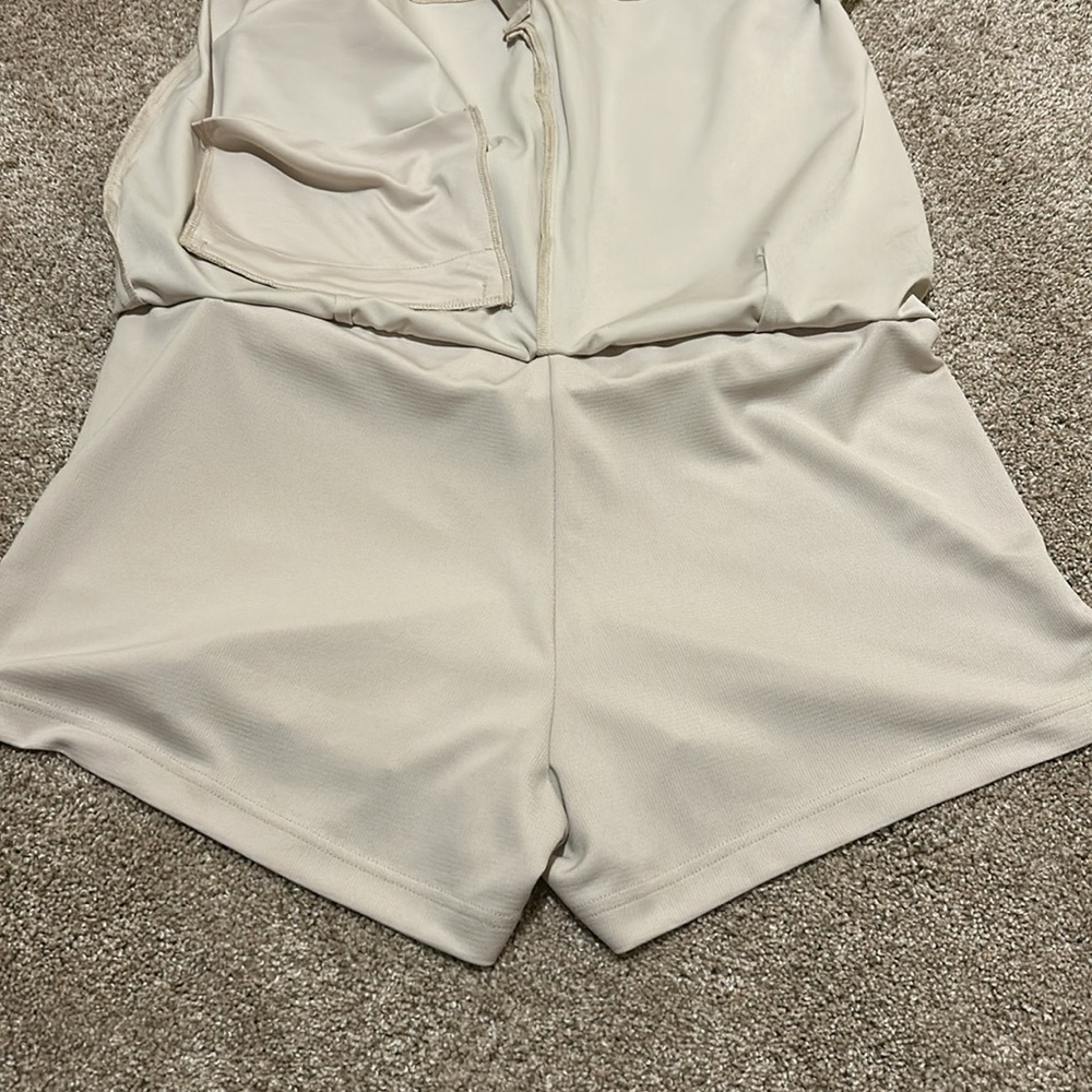 Sports Skort Sz 16 - Picture 4 of 4